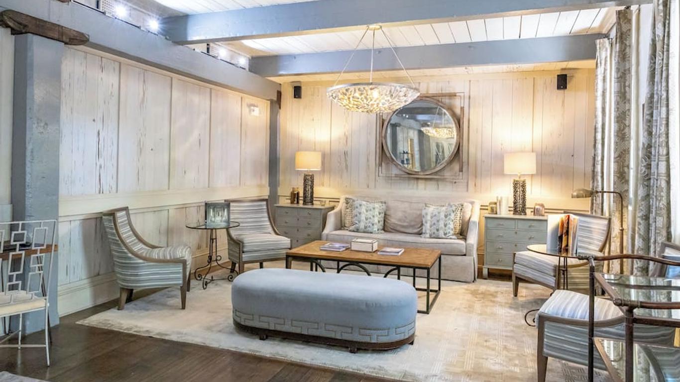 Olde Harbour Inn, Historic Inns of Savannah Collection