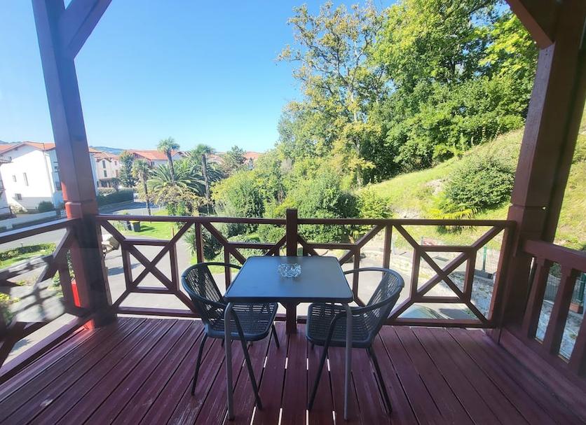 Balcony Photo