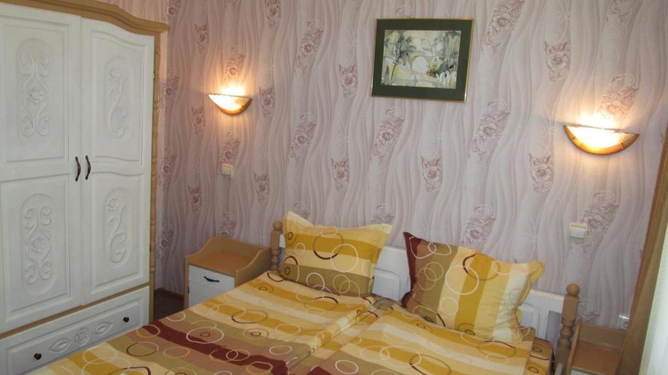 Hotel Eos