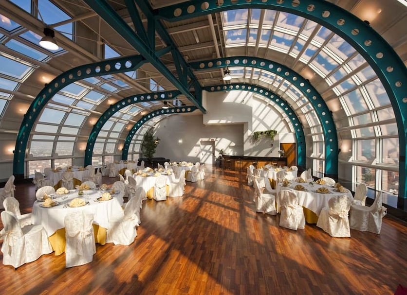 Banquet hall Photo