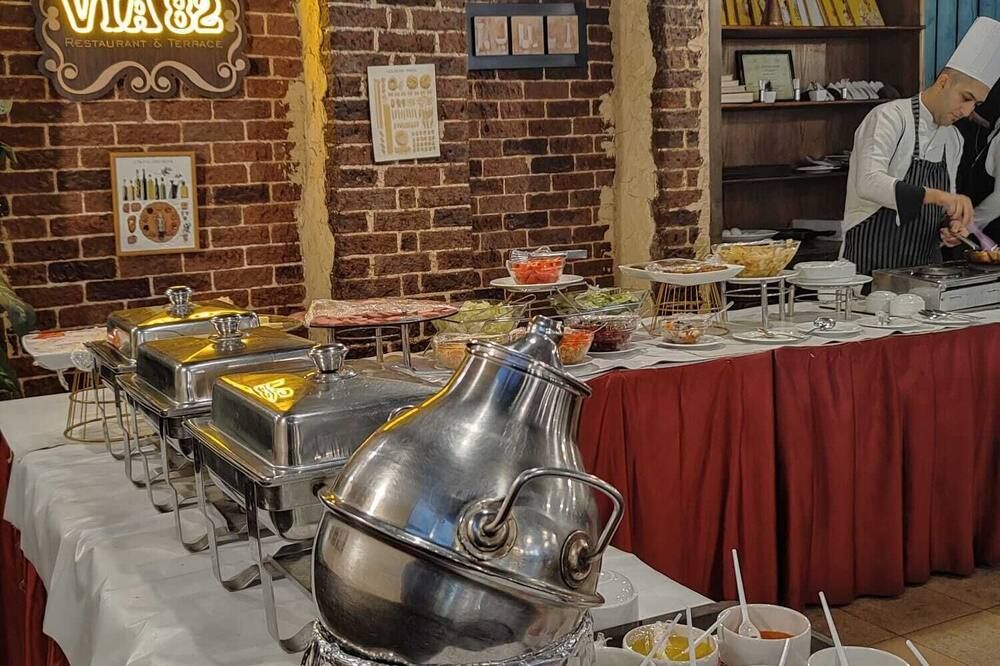 Buffet