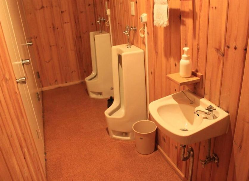Bathroom Photo