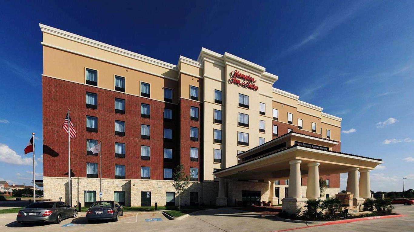 Hampton Inn & Suites Dallas/Lewisville-Vista Ridge Mall, TX