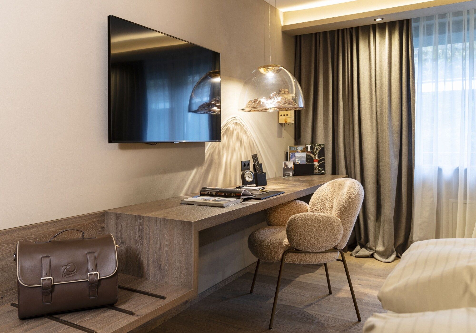 Room amenity