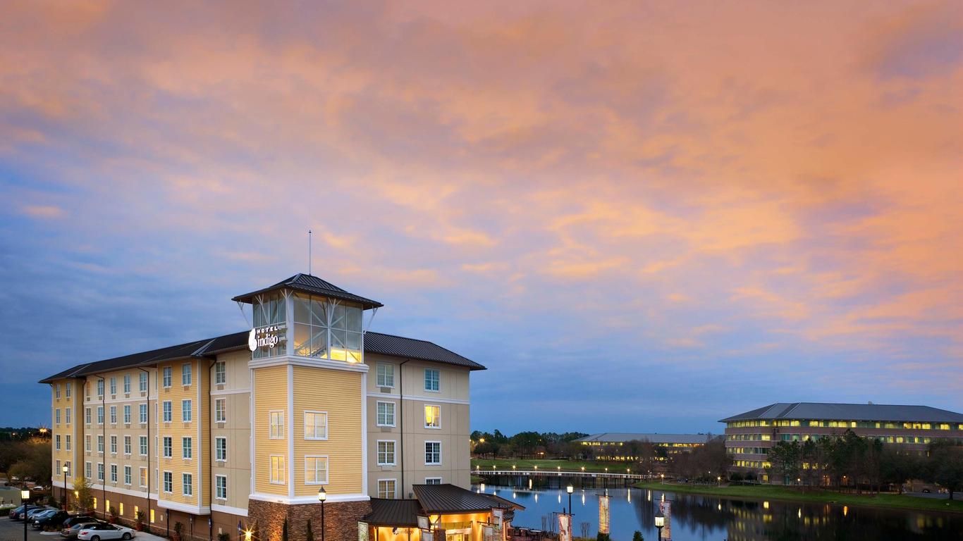 Hotel Indigo Jacksonville-Deerwood Park, An IHG Hotel