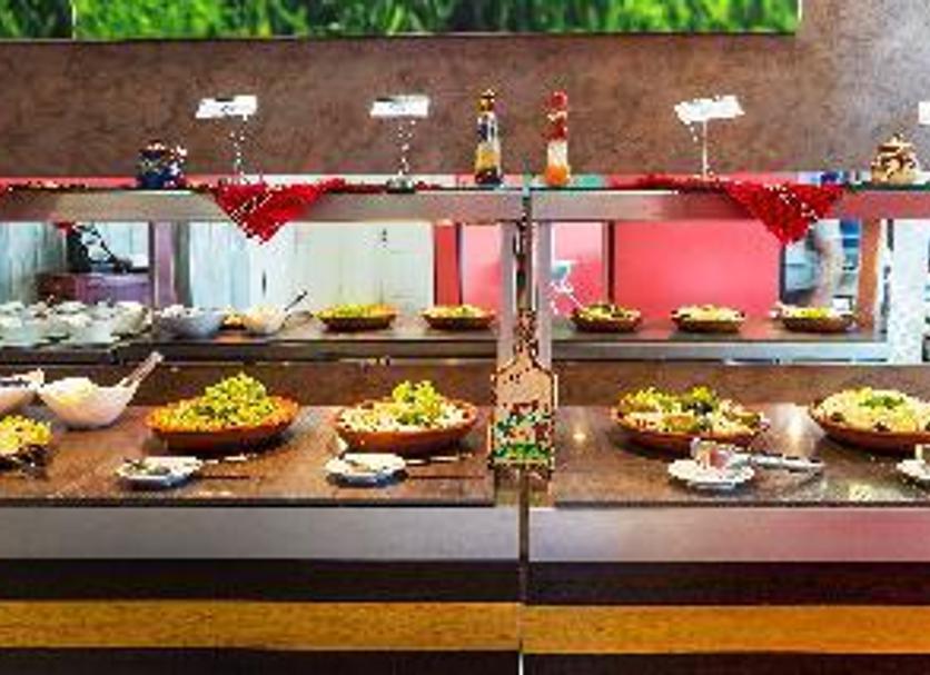 Buffet Photo