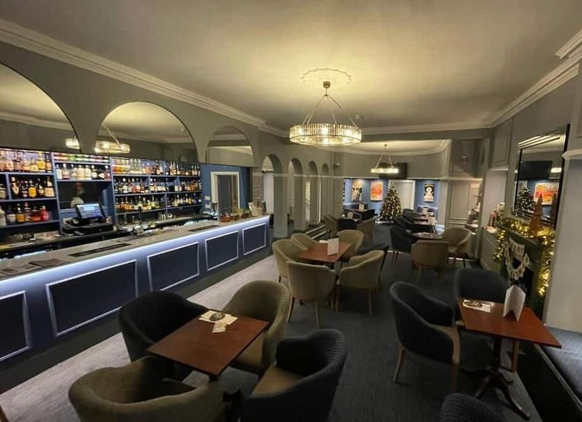 Bar Photo