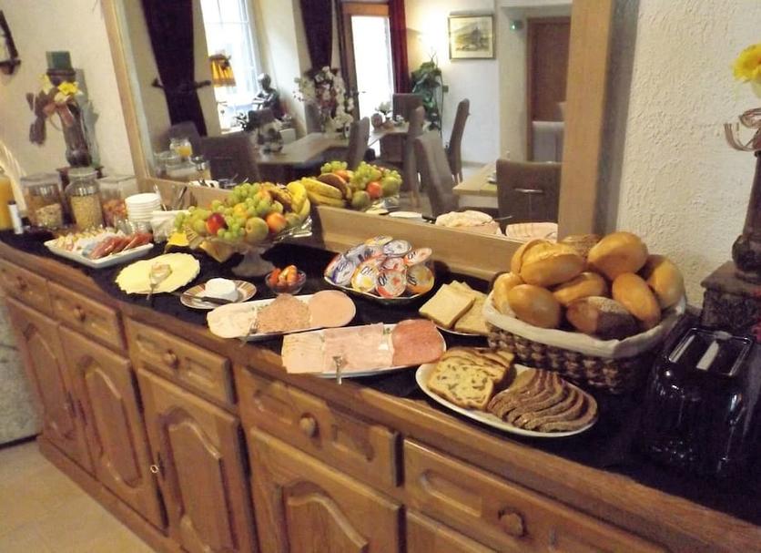 Buffet Photo