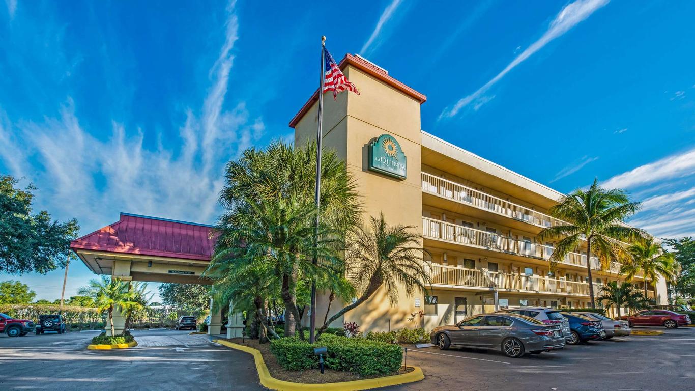 La Quinta Inn by Wyndham West Palm Beach - Florida Turnpike