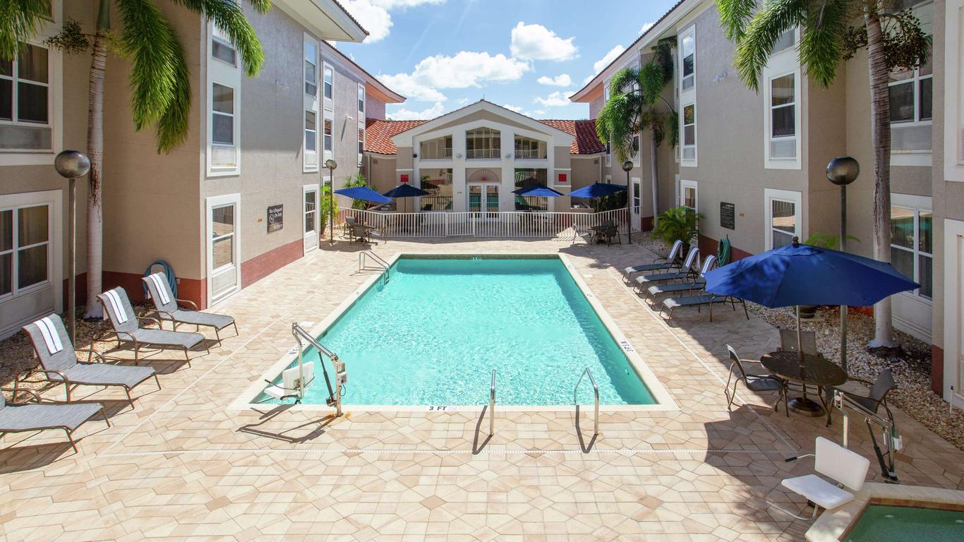 Hampton Inn & Suites Venice Bayside South Sarasota