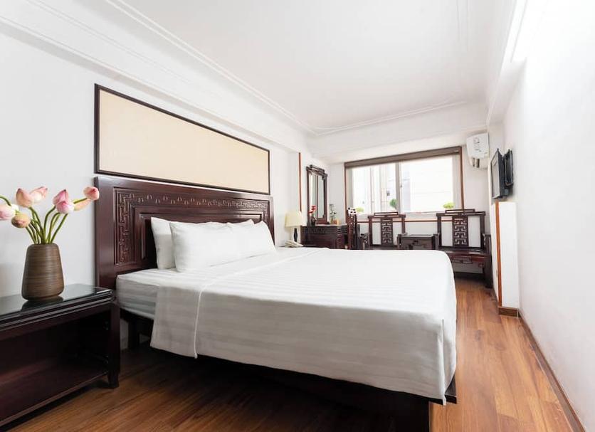 Bedroom Photo