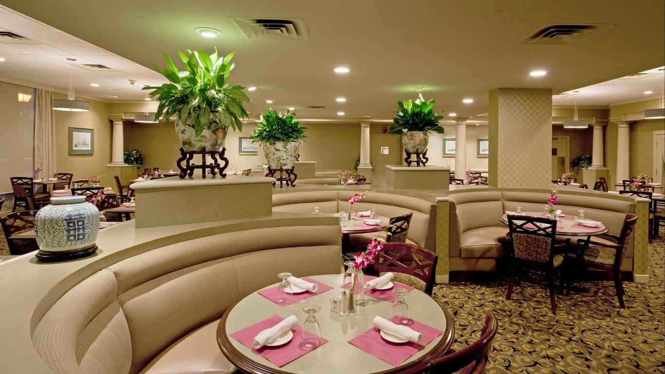 Holiday Inn Portland-By The Bay