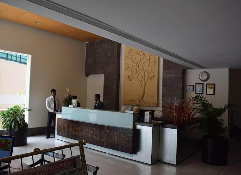 Front desk Photo