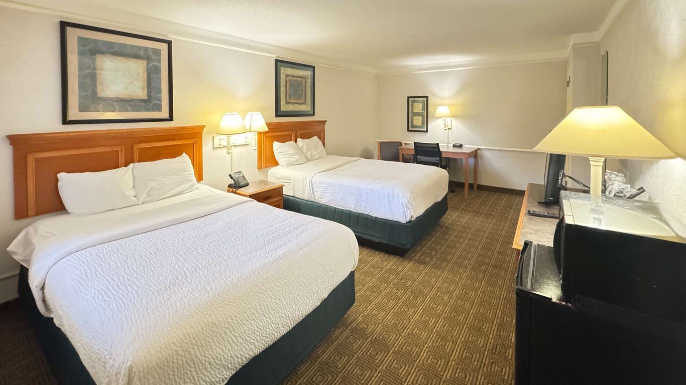 Rodeway Inn