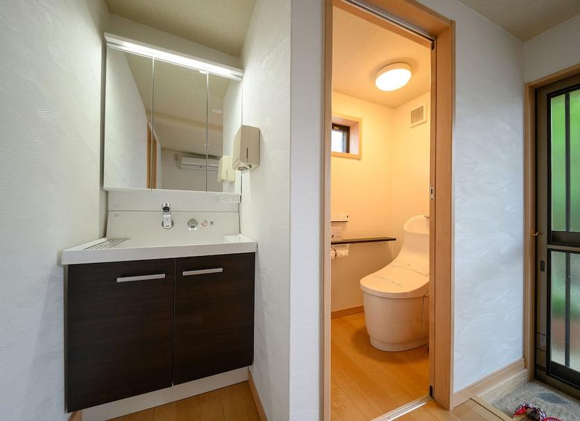 Bathroom Photo