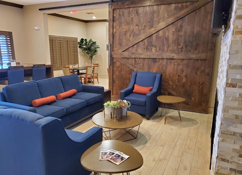 Lounge Photo