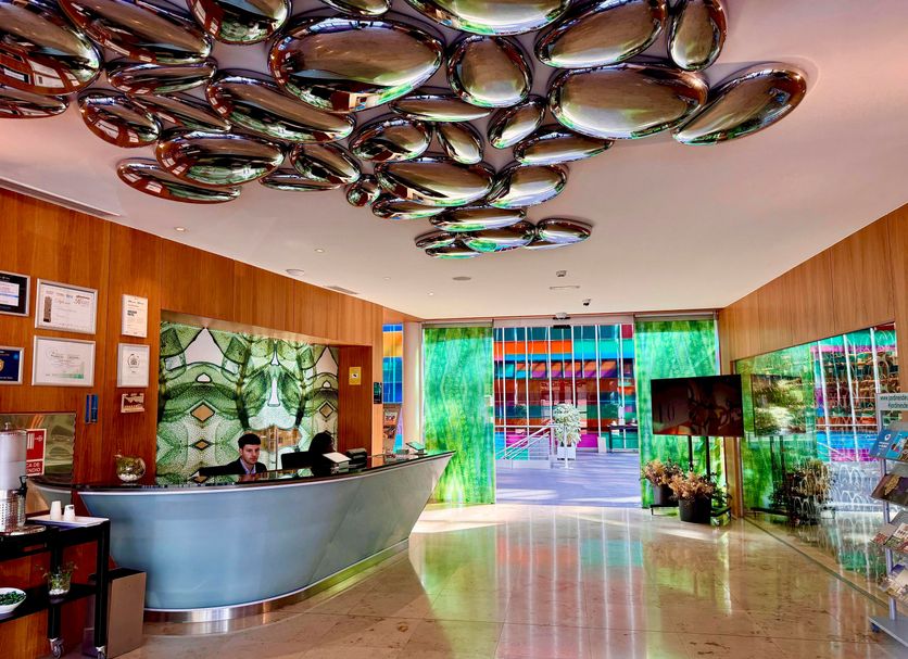 Front desk Photo