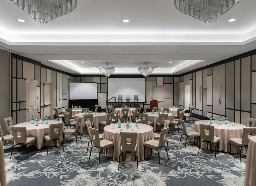 Banquet hall Photo