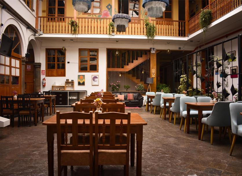 Restaurant Photo
