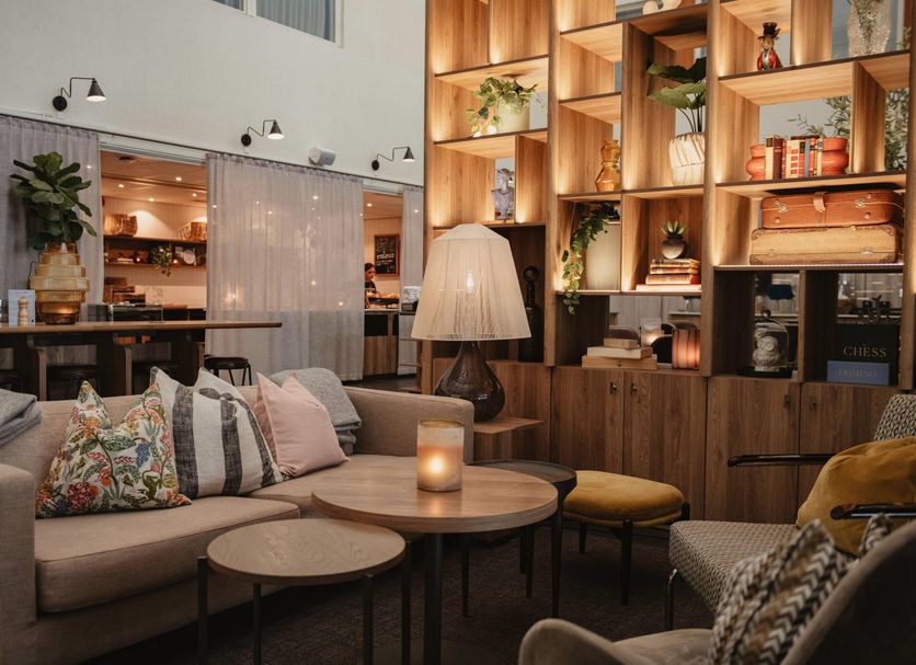 Lounge Photo