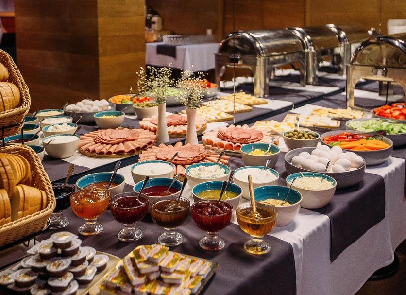 Buffet Photo