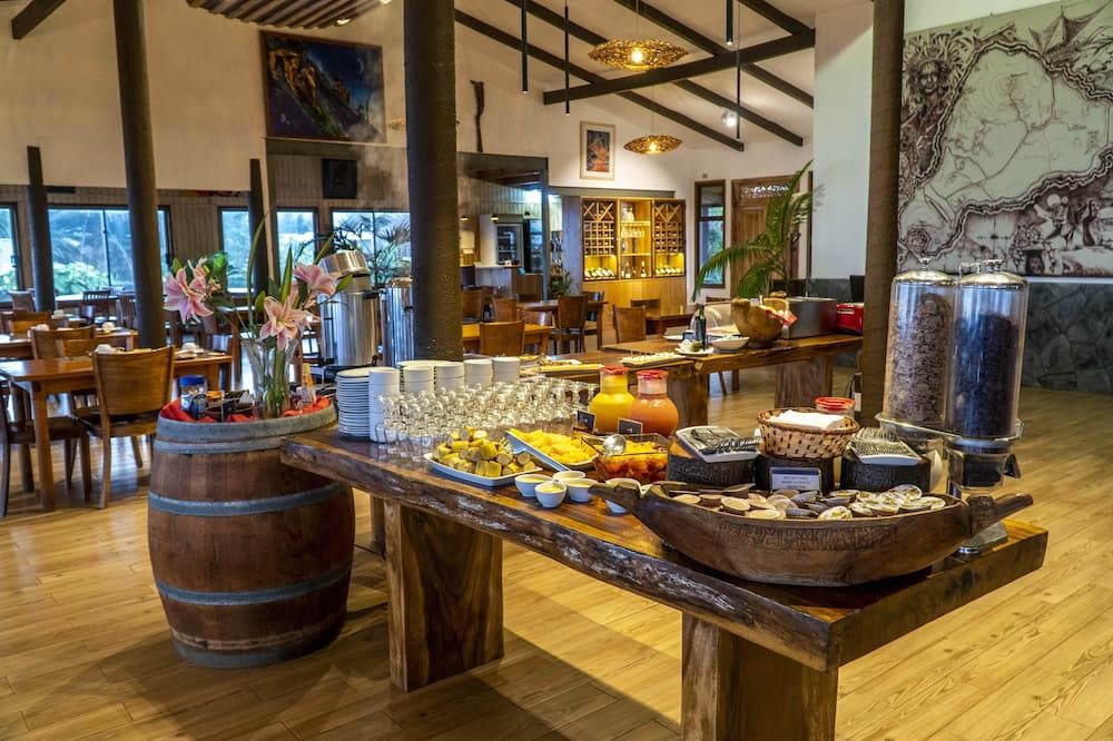 Buffet Photo