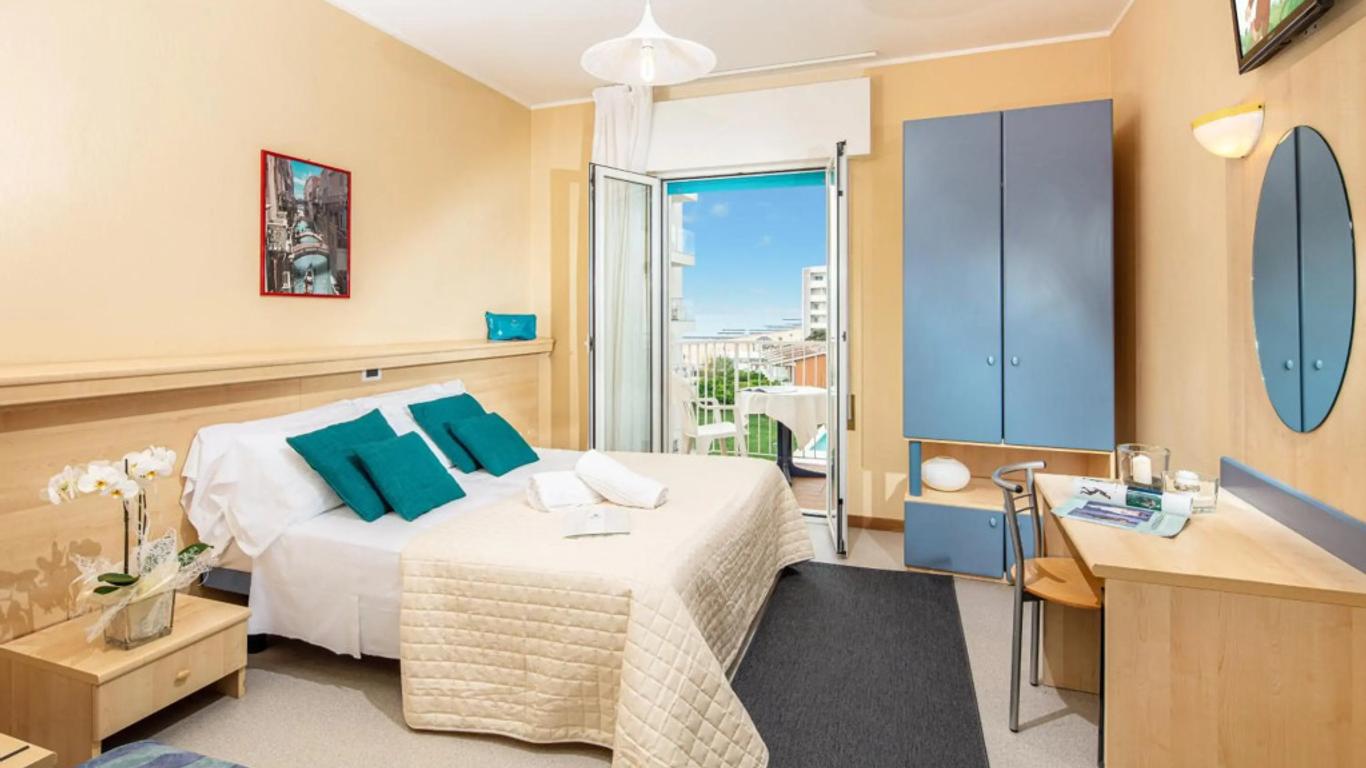 Hotel Condor