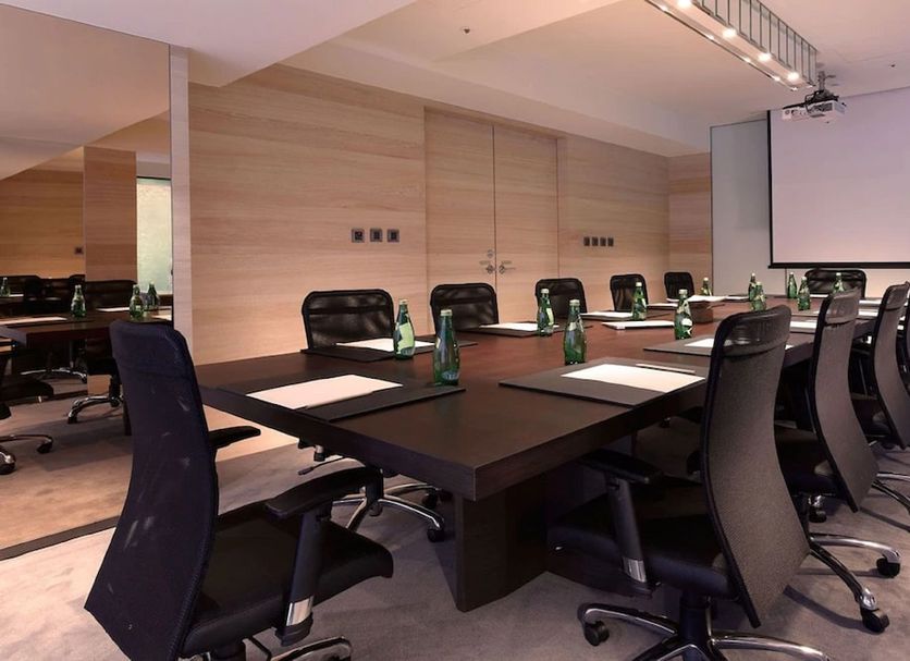 Conference room Photo