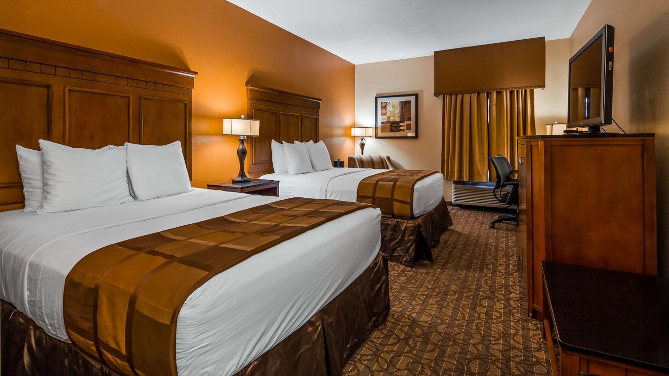 Best Western Plus Midwest Inn & Suites