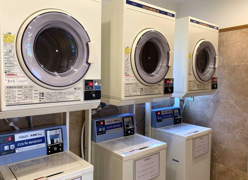 Laundry facility Photo