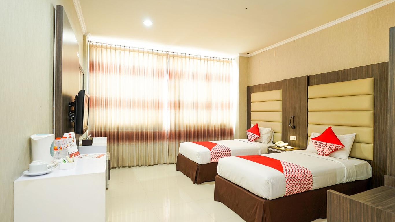 Maumu Hotel & Lounge