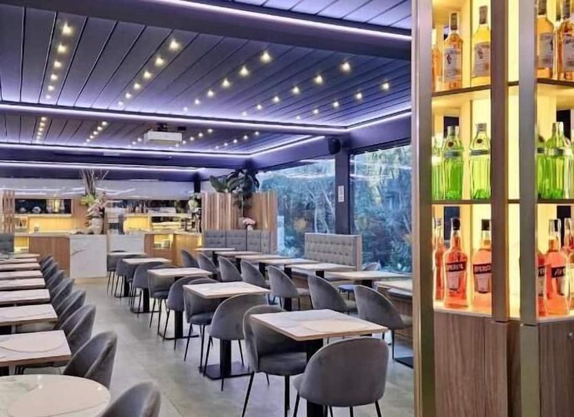 Bar Photo