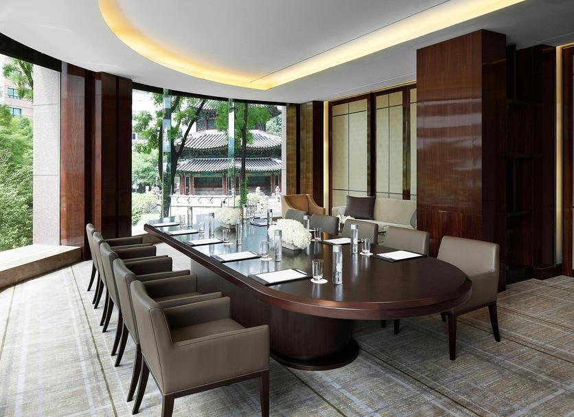 Conference room Photo