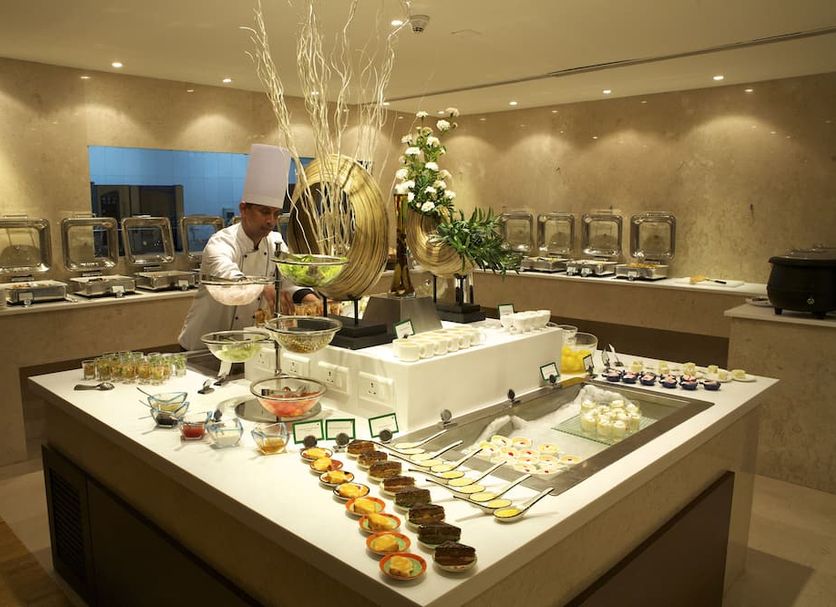 Buffet Photo
