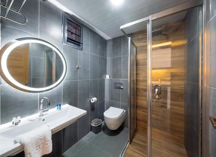 Bathroom Photo