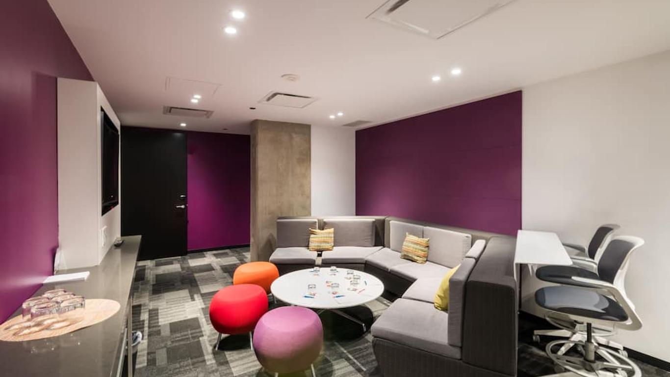 Alt Hotel Ottawa Downtown