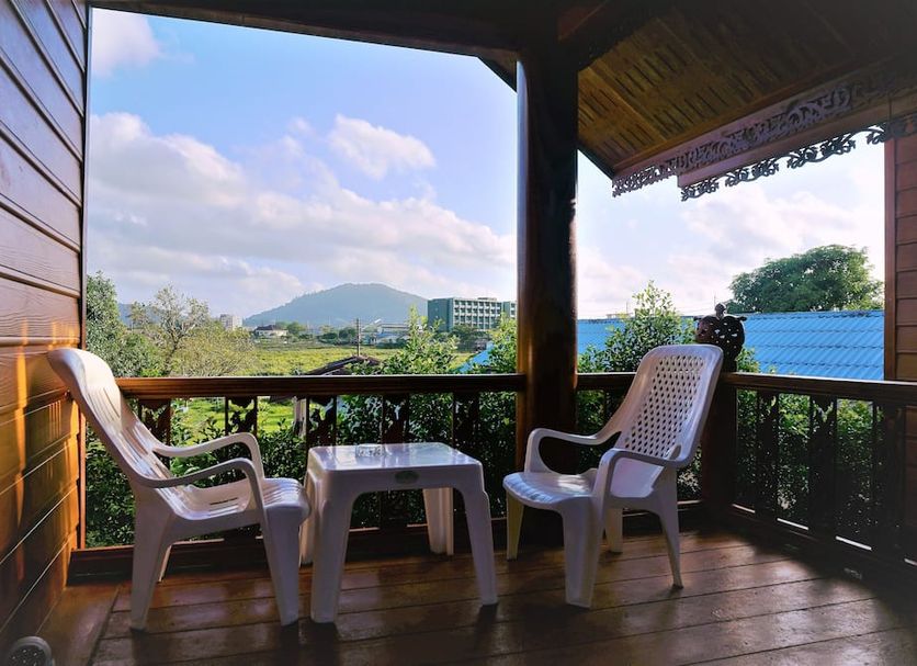 Balcony Photo