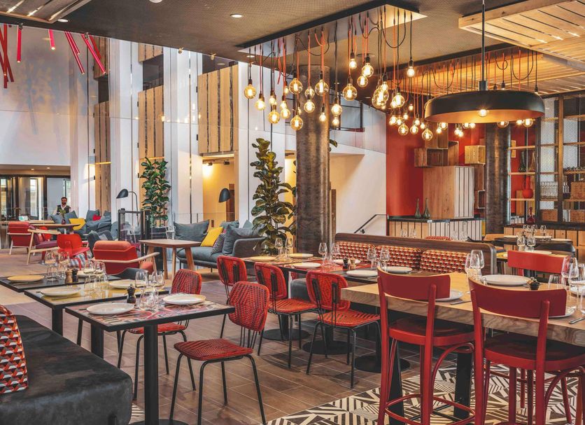 Restaurant Photo