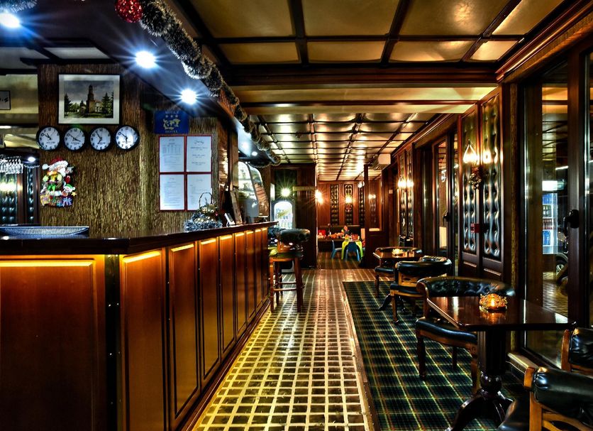 Bar Photo