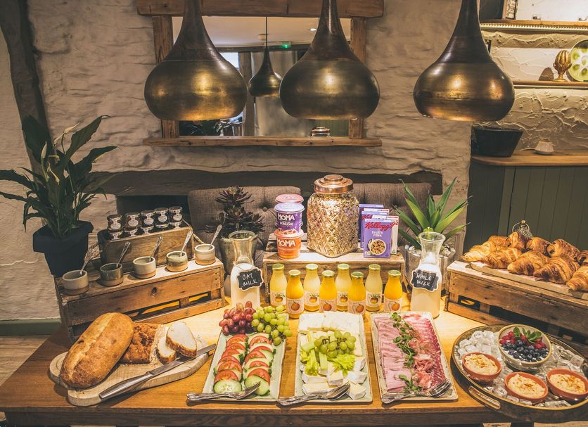Buffet Photo