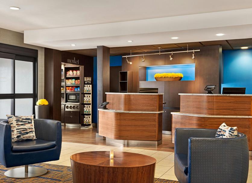 Front desk Photo