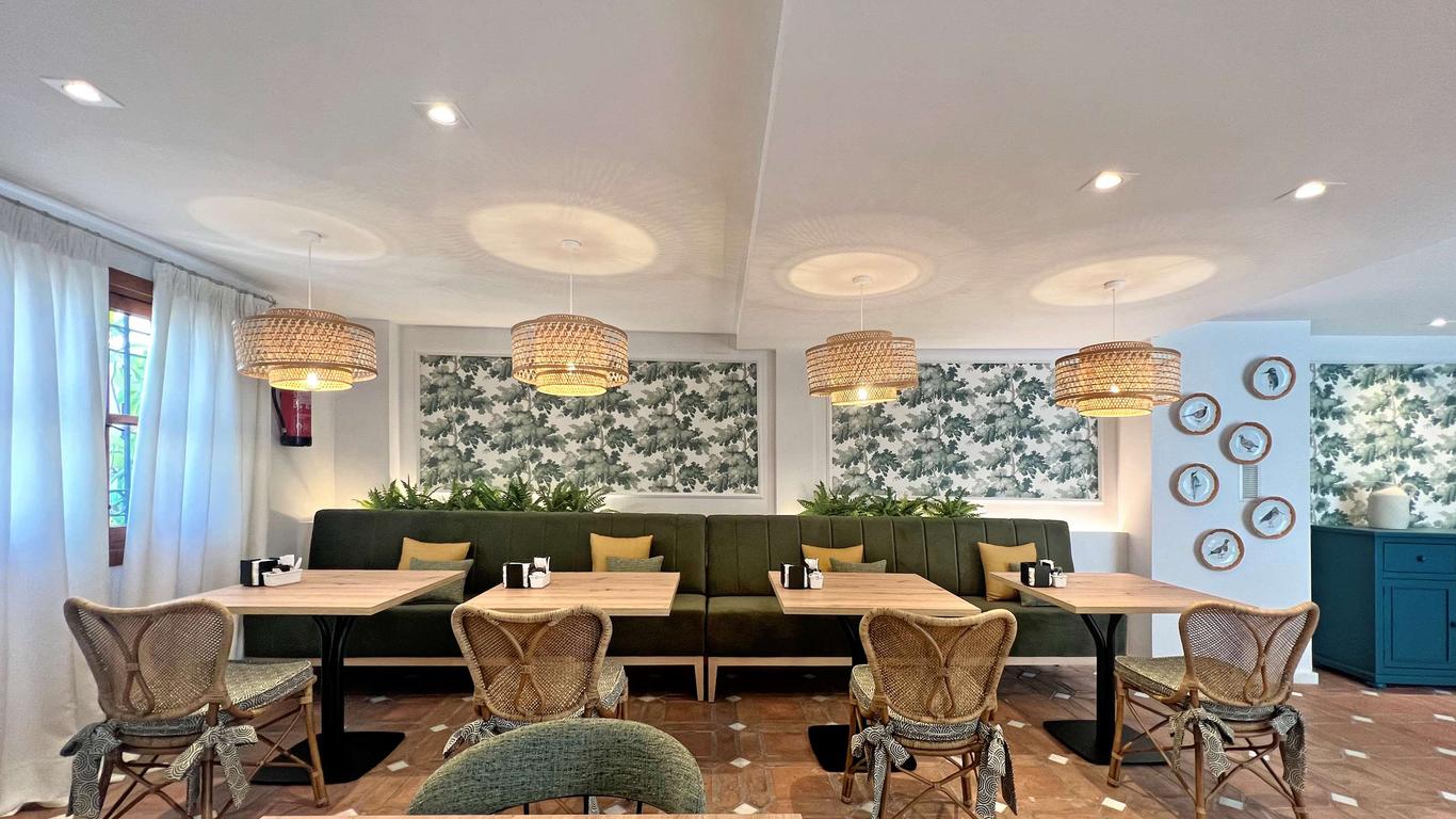 Soho Boutique Atalia