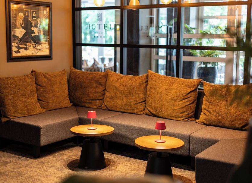 Lounge Photo