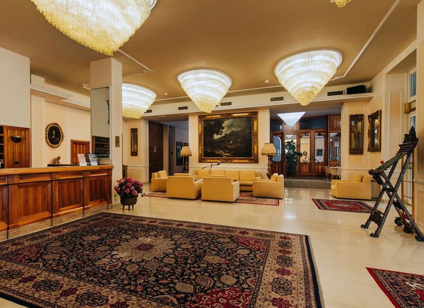 Lobby Photo