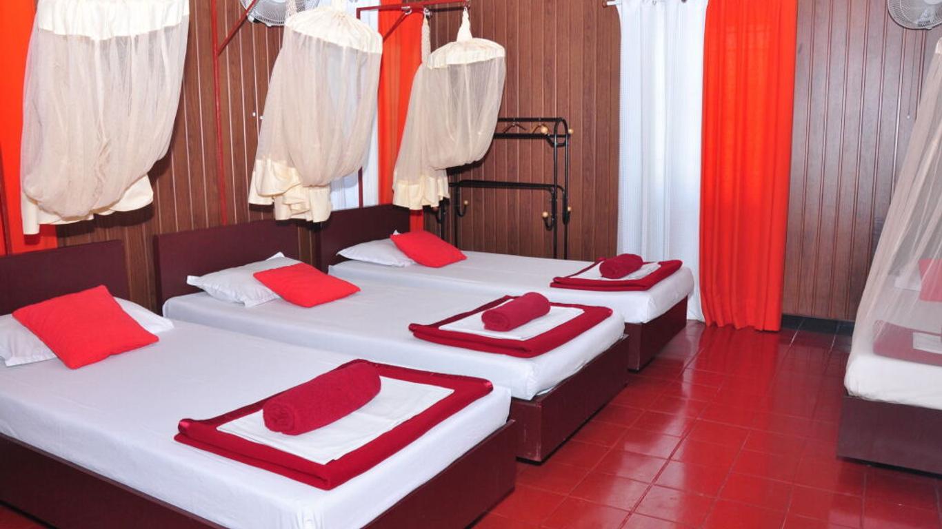Reds Residency - Homestay