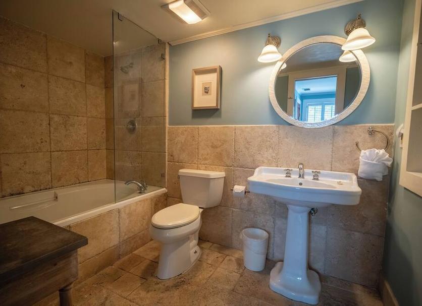 Bathroom Photo