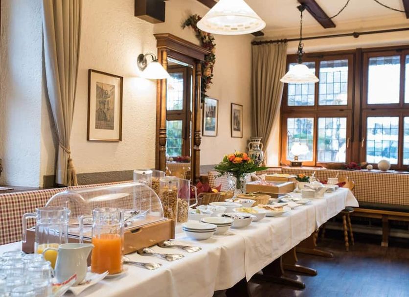 Restaurant Photo