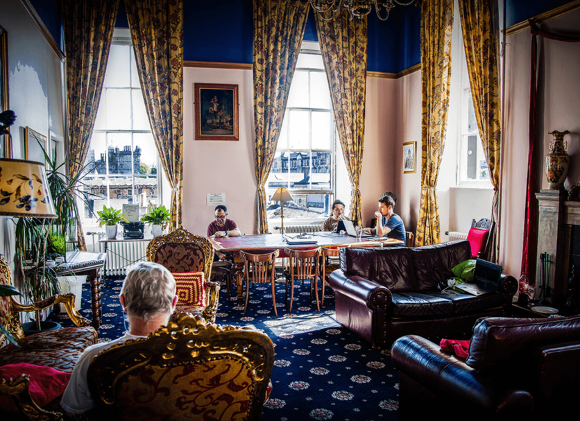 Living room Photo