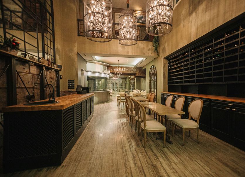 Restaurant Photo