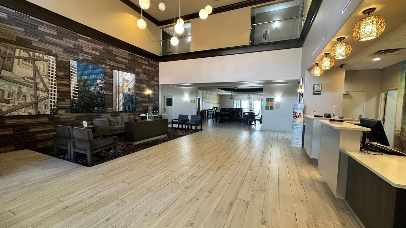 La Quinta Inn & Suites by Wyndham Houston Energy Corridor